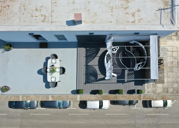 Stunning Sea View Apartment