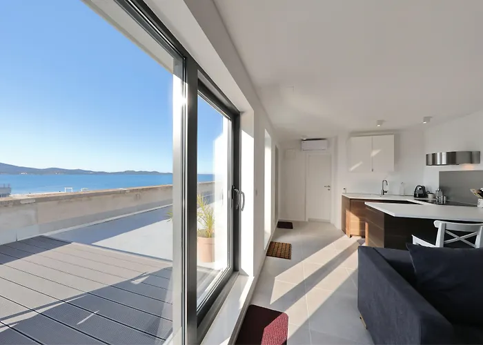 Stunning Sea View Lejlighed