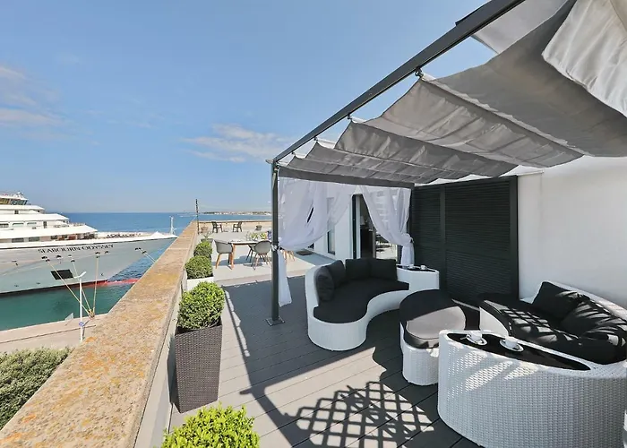 Stunning Sea View *